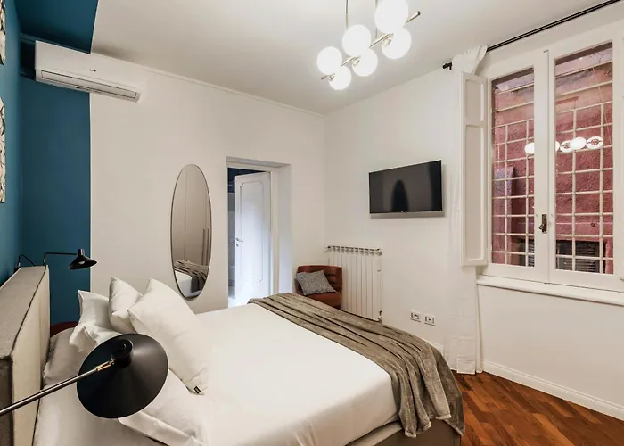 The Rent - Charming Near The Pantheon Апартаменты Рим